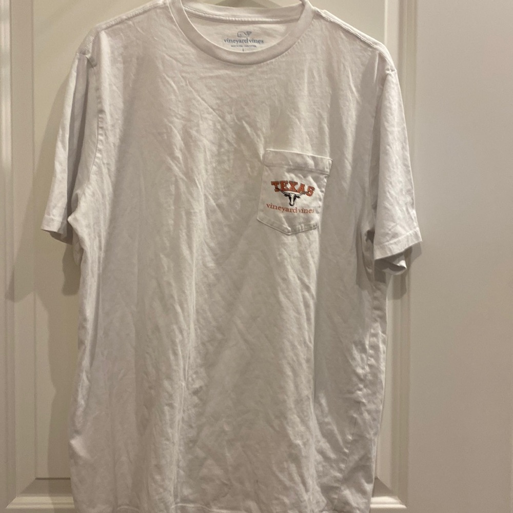 Vineyard Vines Tee - UT Austin longhorns
